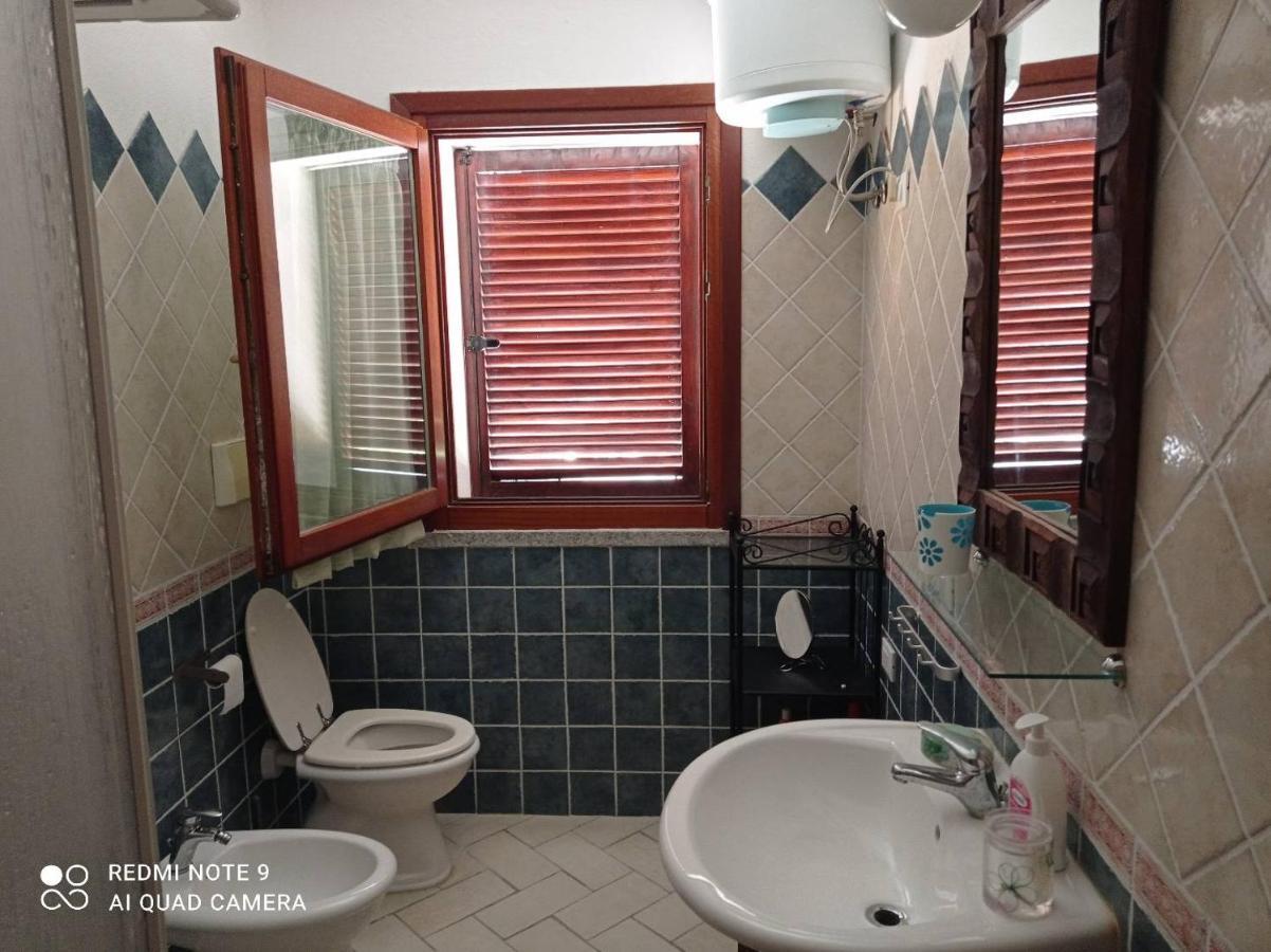 Casa Luna Santa Teresa Gallura Eksteriør billede